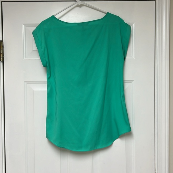 Express Top - Picture 3 of 5